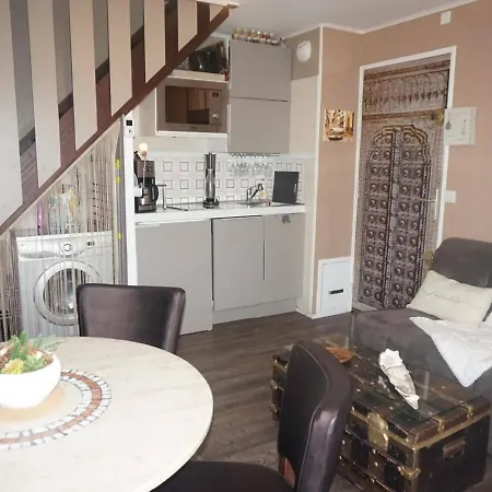 Merville-franceville-plage, 2 Pieces, 4 Personnes - Fr-1-465-55 *
